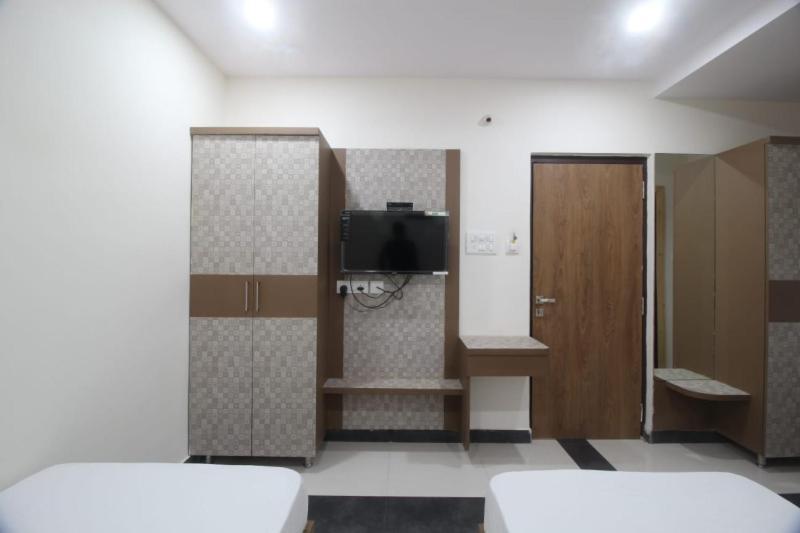 Arjuna Luxury Rooms Hyderabad Exterior photo