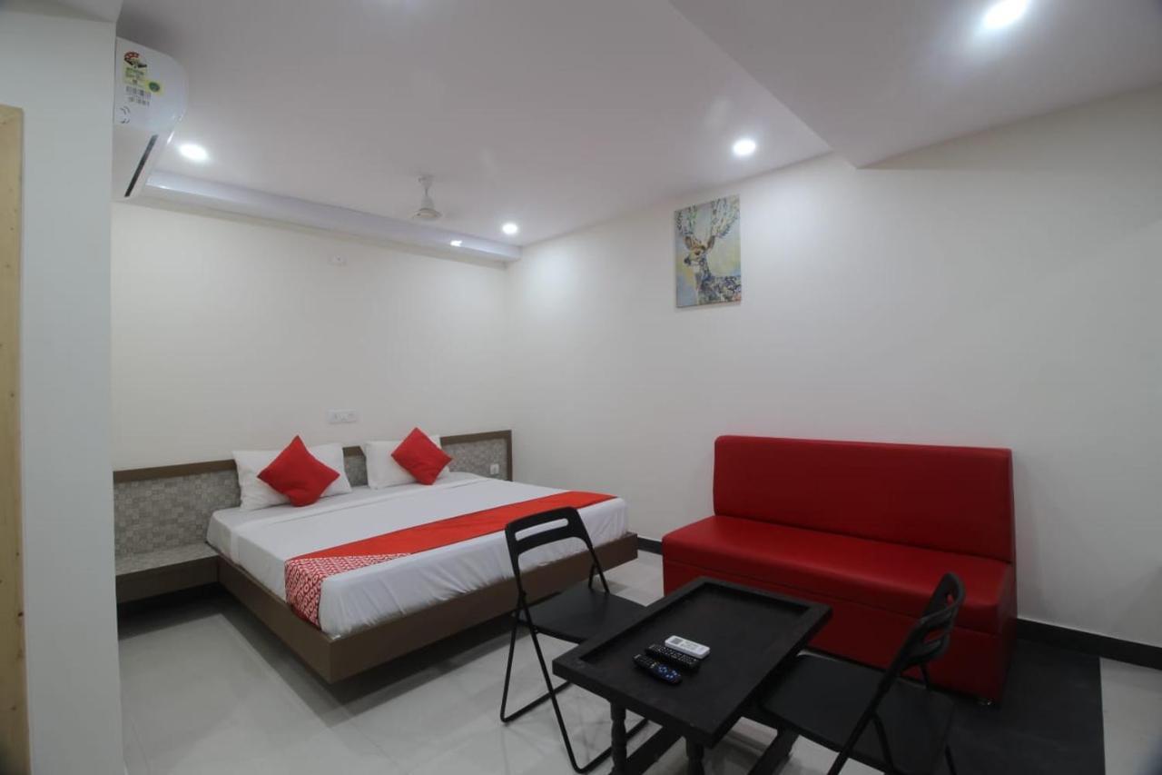 Arjuna Luxury Rooms Hyderabad Exterior photo